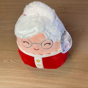 Squishmallow Nicolette Mrs. Claus 8” New #squishmallow #2021